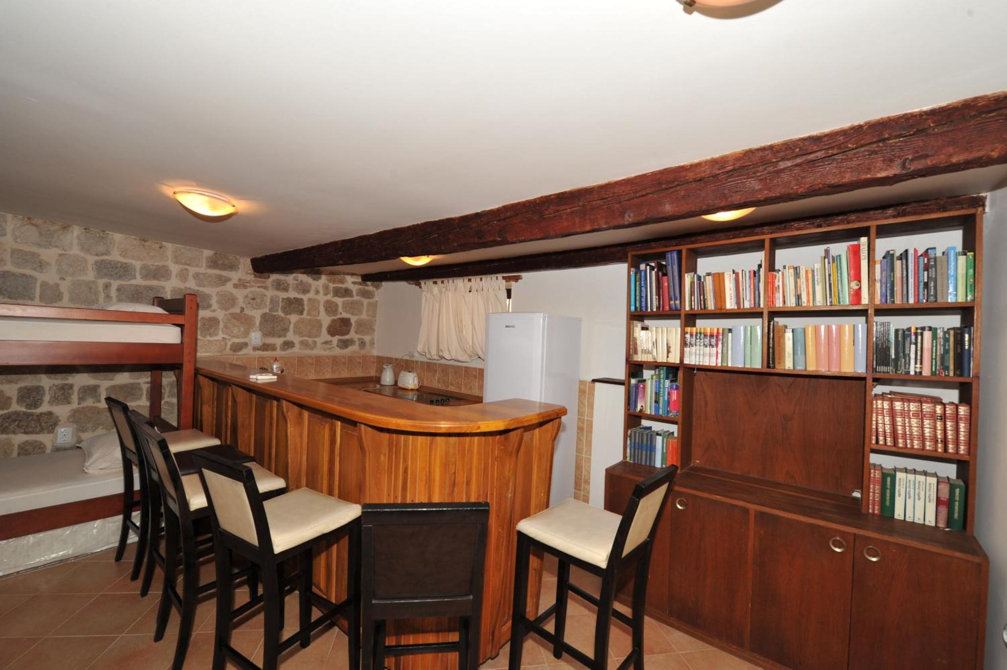Apartments Monika Old Town Kotor Exterior foto